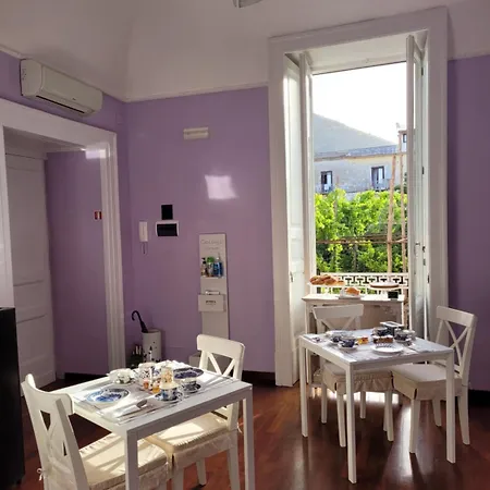 Caluga House Affittacamere